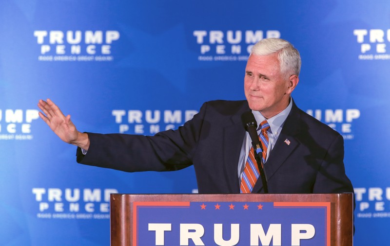 Alegeri SUA. Mike Pence, candidatul republican la postul de vicepreședinte al SUA, implicat într-un accident| VIDEO