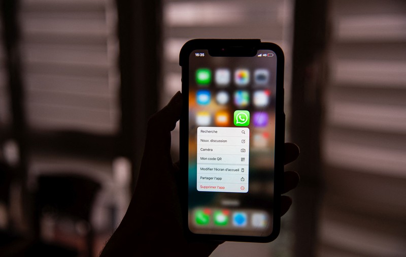 UE vrea să ne citească mesajele de pe WhatsApp: „Învierea fostei securități!”. Scopul planului