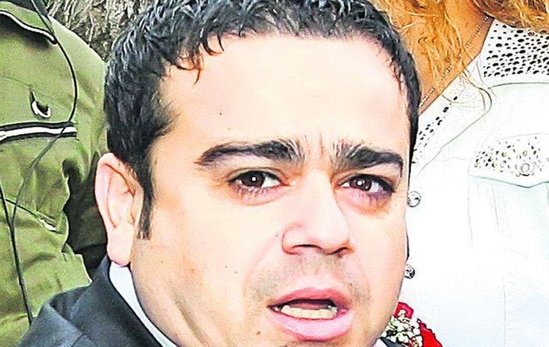 LOVITURĂ GREA pentru ADI MINUNE! FIICA lui MINORĂ a FUGIT de ACASĂ cu un BĂRBAT!