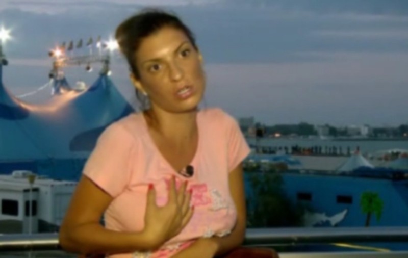 SE FACE DE RÂS! Andreea Tonciu, MAI CONFUZĂ CA NICIODATĂ! Uite cum se exprimă la televizor | VIDEO