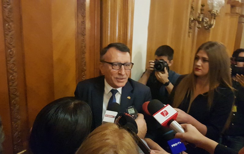 VIDEO/ FOTO Puciştii din PSD, la judecata partidului: "Noi nu avem niciun fel de armată în spate, nu vrem să preluăm conducerea statului"