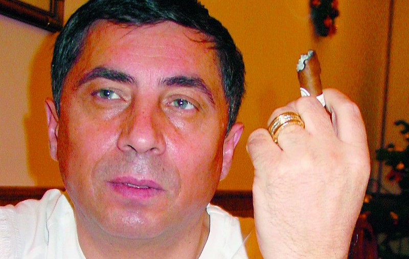 Îşi ţine ceasurile în seif, la bancă
