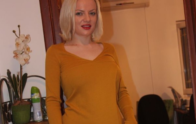 Adriana Rouge: "Îmi purific sufletul şI trupul cu aghiasmă"