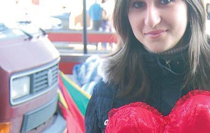 «Voi purta lenjerie roşie, să am noroc»