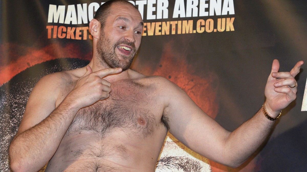 Tyson Fury i-a ”furat” centura greilor lui Vladimir Klitschko