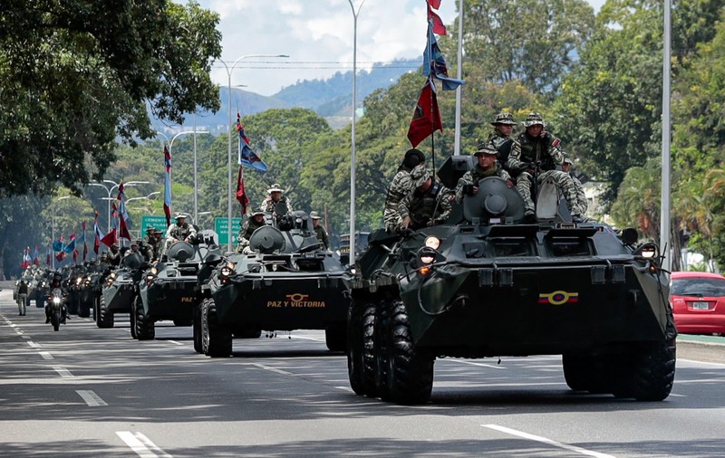 Cât de pregătit este Nicolas Maduro în cazul unui război cu Statele Unite: câți soldați și ce sisteme de apărare are Venezuela