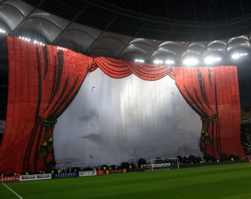 Dinamo a fost amendată după coregrafia de la derby! Nu a scăpat nici Steaua nesancționată