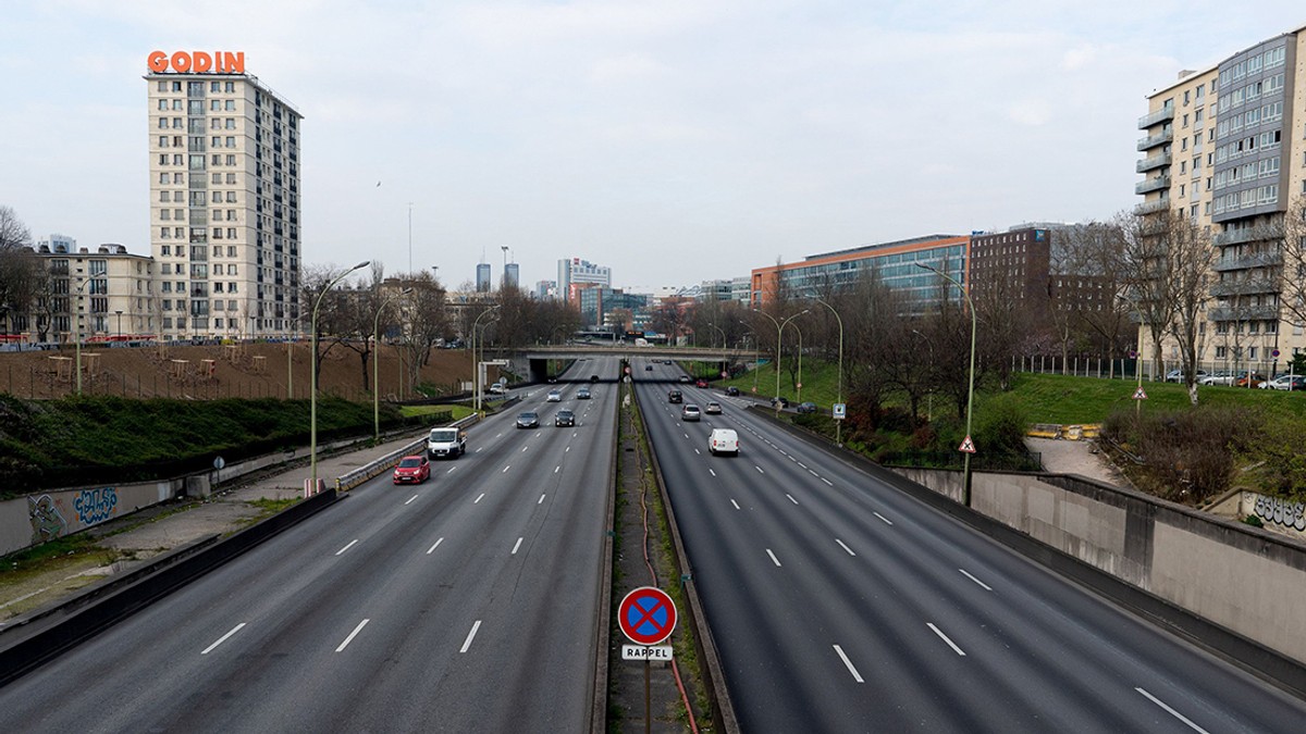 Reducerea traficului a dus la scăderea poluării în ţările europene Foto: Hepta