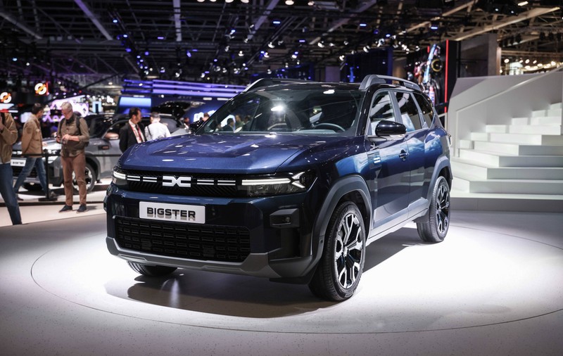 Dacia Bigster salvează profitul Renault, dar grupul francez se confruntă în continuare cu avalanșa de mărci din China