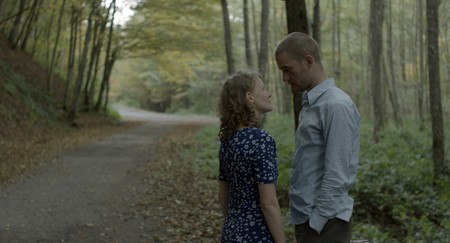 Actorii Emoke Pal și Igor Babiac, într-o secvență din filmul “Dragoste 2. America”