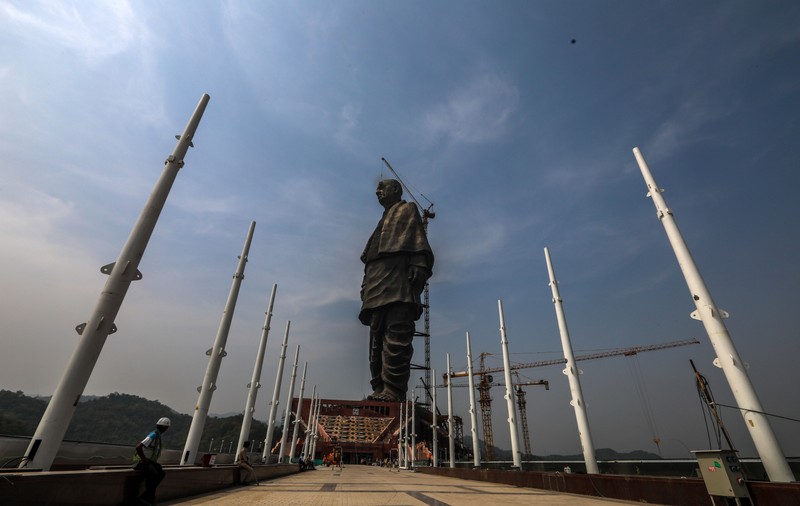 FOTO & VIDEO | India a dezvelit cea mai mare statuie din lume. Cât măsoară și cât a costat