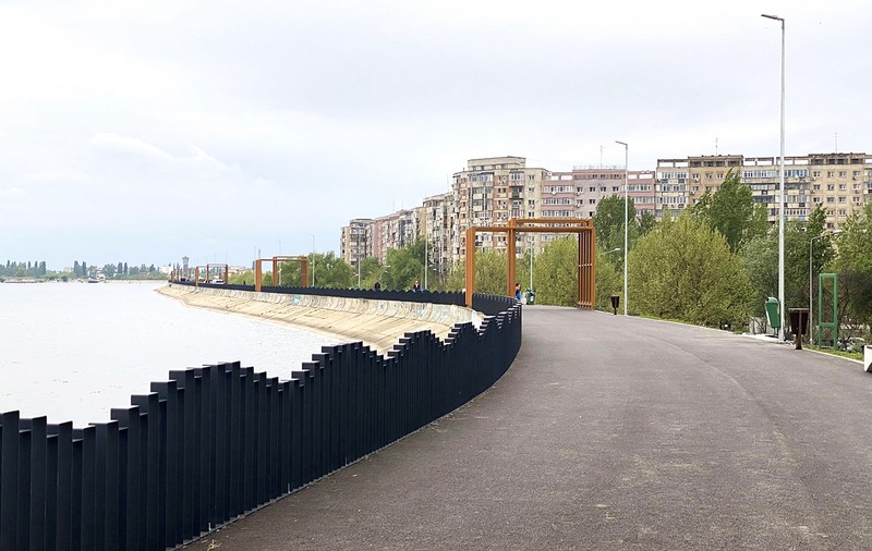 Digul de pe Lacul Morii s-a deschis de Ziua Copilului. Lucrările de amenajare au durat opt luni și au costat 10 milioane de lei