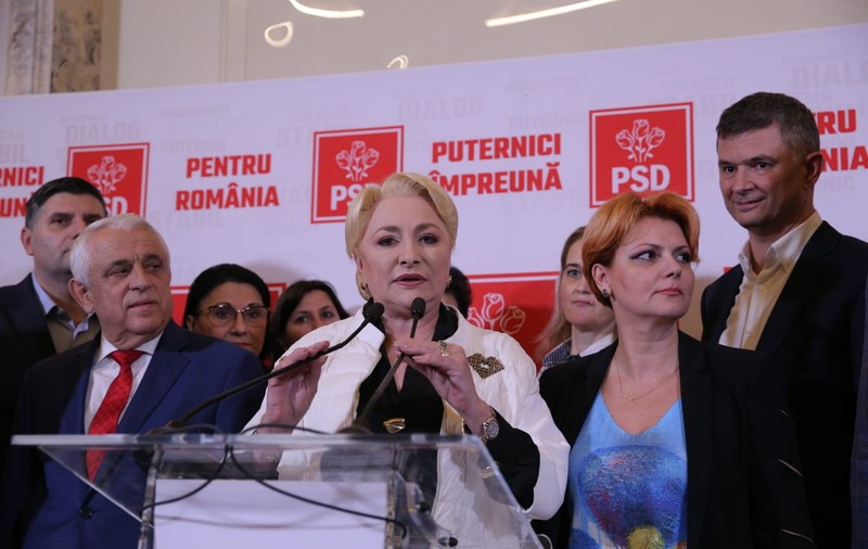 Liderul deputaților PNL o acuză pe Viorica Dăncilă că nu a trecut în declarația de avere un ceas de aur, "echivalentul a 119 pensii"