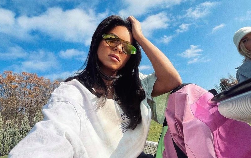 Inna a făcut furori pe Instagram cu ultima ședință foto. Imaginile care au primit peste 100.000 de aprecieri