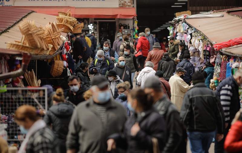11 județe și municipiul București sunt în scenariul roșu. Situația pe județe