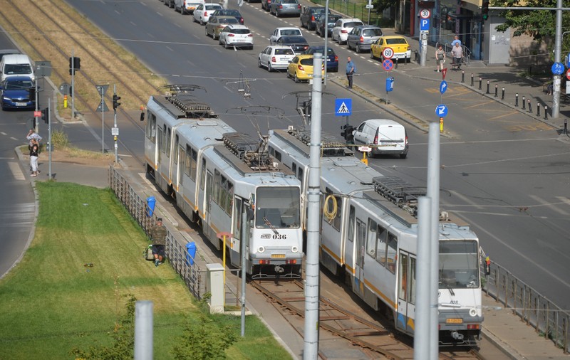 STB vrea să suspende circulația tramvaielor pe Bulevardul Basarabia din București din cauza șinelor degradate
