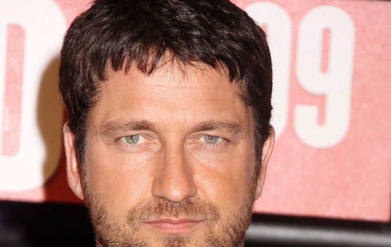 Femeile îşi doresc copii cu actorul Gerard Butler