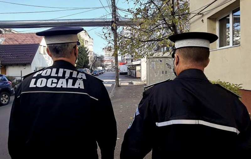 Poliția Locală din Timișoara își reînnoiește garderoba cu aproximativ 227.000 de euro. Cea mai mare sumă, alocată pentru cămăși