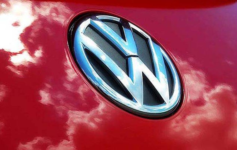 Aproape o cincime din motoarele diesel trucate de Volkswagen au fost produse la vecini. REACȚIA IMEDIATĂ A UNGURILOR