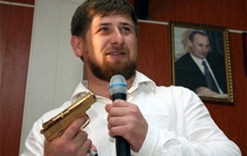 Liderul cecenilor Kadîrov descrie scene înfiorătoare: „I-am prins și i-am reeducat pe naționaliștii ucraineni”