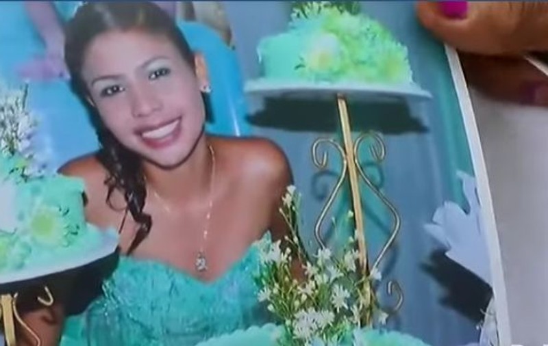 O fată de 16 ani a murit electrocutată în timp ce spăla caii  familiei într-un râu
