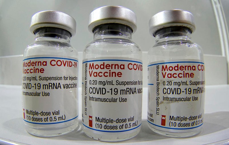 O nouă tranșă de vaccin Moderna ajunge în România