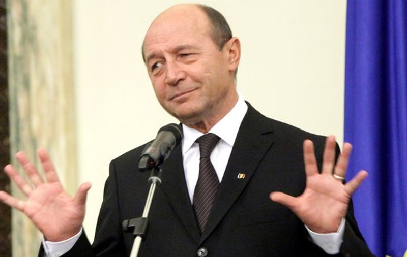 Băsescu: ”Garantez autorităţilor britanice şi celor îngrijoraţi că românii nu vor INVADA Marea Britanie”. Care este ARGUMENTUL?