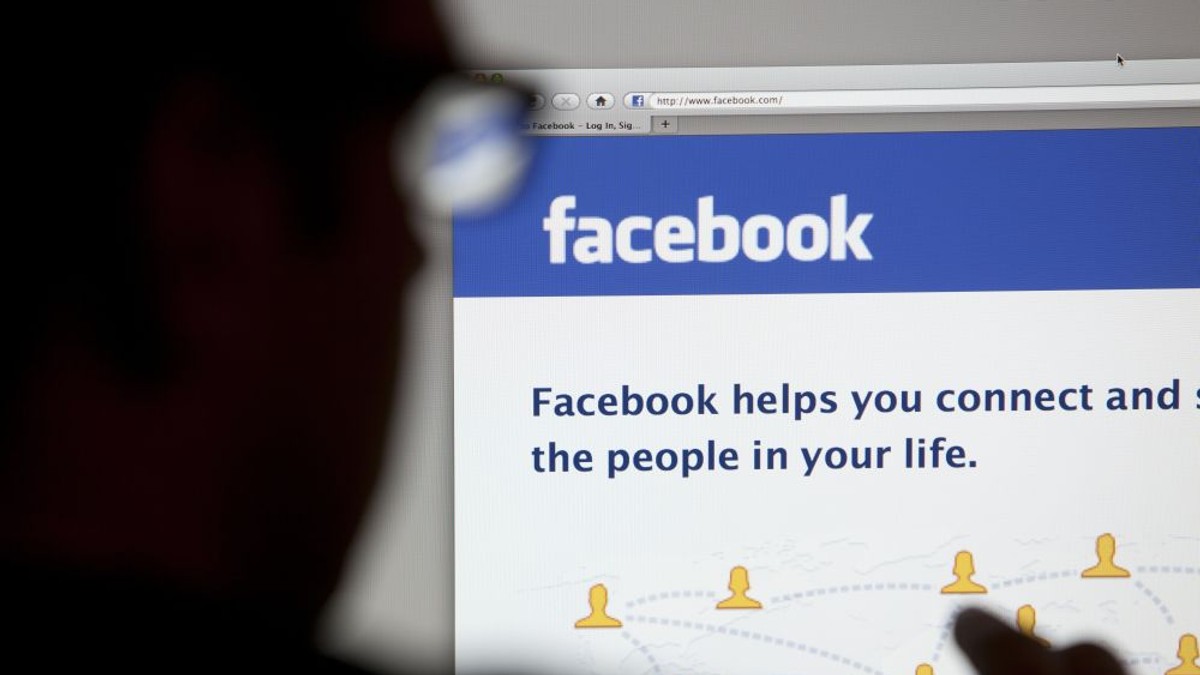 Facebook a dezactivat peste 2 miliarde de conturi false în anul 2019