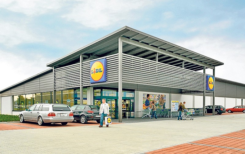eJobs: 420.000 de locuri de muncă, disponibile în primele nouă luni în România. Retailerii Lidl și Profi, în top. Zara a primit 12.000 de CV-uri pentru șase anunțuri