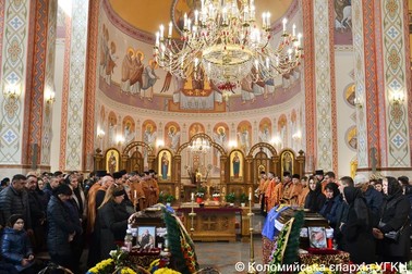 Ceremonia de înmormântare