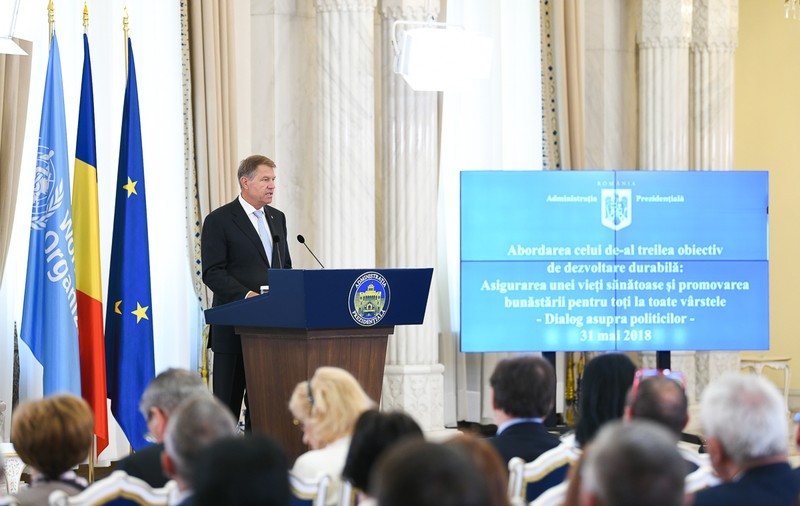 Klaus Iohannis, la un seminar despre sănătate: ”Ţara noastră se confruntă în continuare cu provocări precum tuberculoza, hepatitele, rata vaccinării”