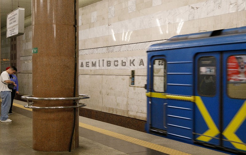 Inginer de metrou din Kiev, acuzat de spionaj pentru Rusia și direcționare a atacurilor aeriene