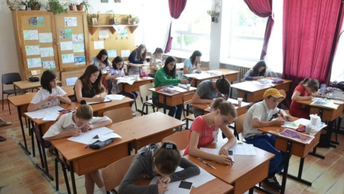 Elevi in clasa. Decontare naveta elevi