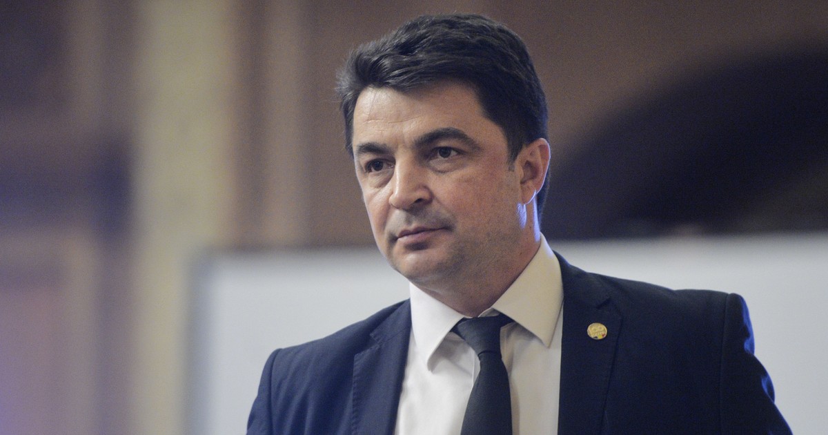 Și Ministrul Culturii a "faultat" limba română