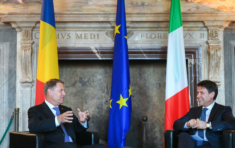 Klaus Iohannis spune că independența justiției de la noi este amenințată: "Cred că avem nevoie foarte curând de un răspuns clar din partea cetățenilor!"