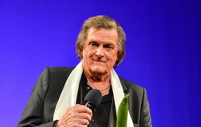 Doamnelor, castraveţi de la Florin Piersic! Maestrul a făcut show la aniversarea de 80 de ani! GALERIE FOTO