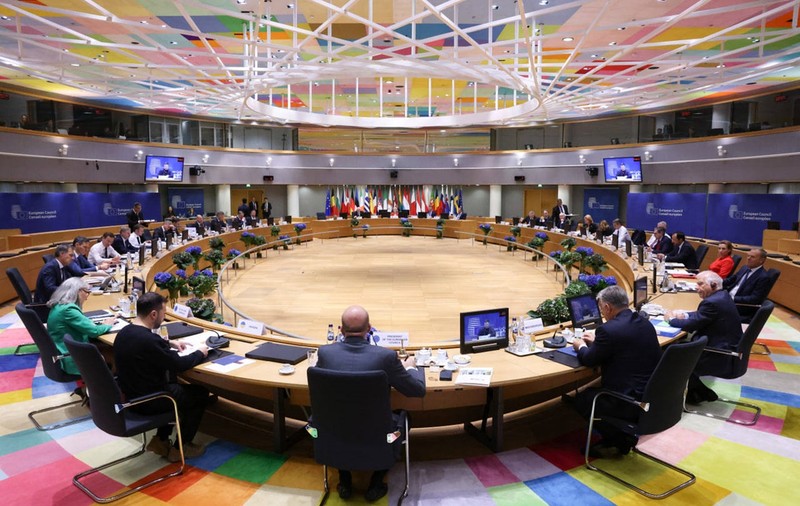 Semnale de alarmă în NATO după atacul hibrid al Rusiei asupra României, din timpul alegerilor