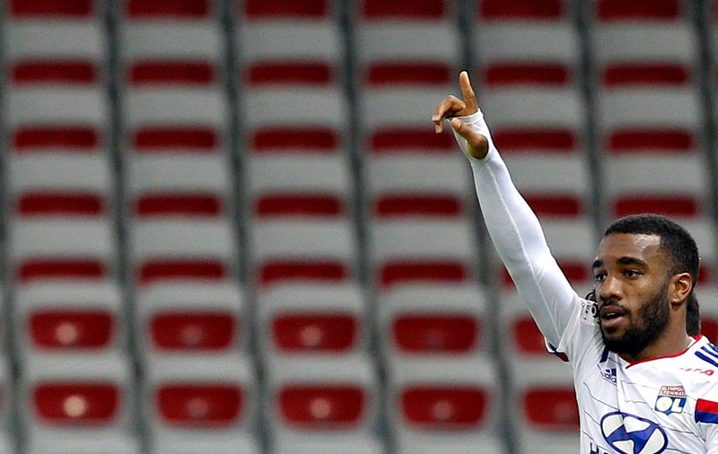 VIDEO / Lyon - Reims 2-1. Prima înfrângere a oaspeților după șapte etape
