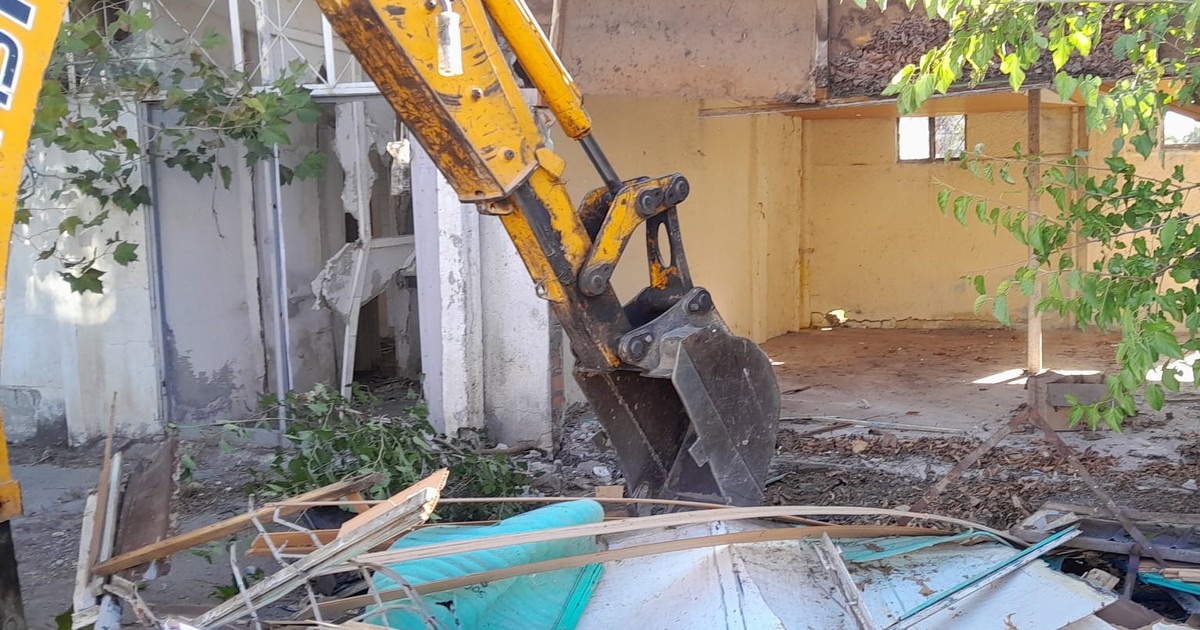 Demolarea construcțiilor ilegale din Ploiești. Foto Observatorul Prahovean