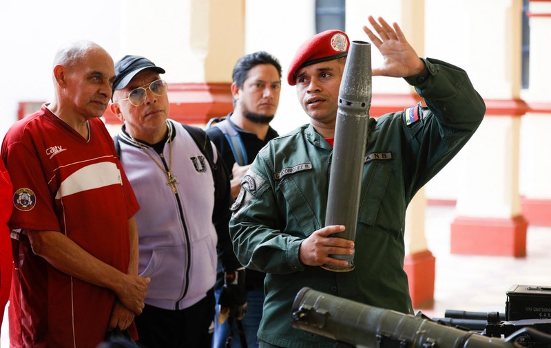 Campanie de recrutare uriașă în Venezuela: pensionari, casnice și studenți se înrolează în Miliție pentru a lupta împotriva SUA. „Sunt aici pentru a servi țara”