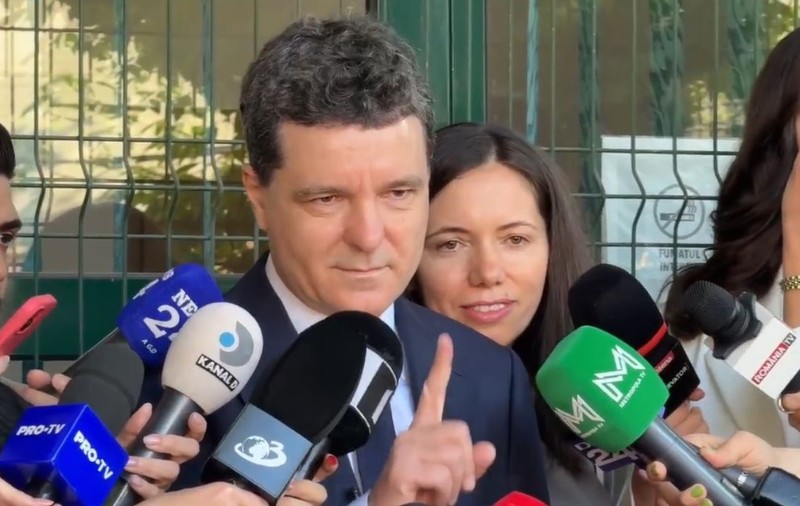Nicușor Dan a votat pentru oamenii tăcuţi, cinstiţi, muncitori, pe care nu i-a reprezentat nimeni până astăzi: „Am votat pentru dreptate” | VIDEO