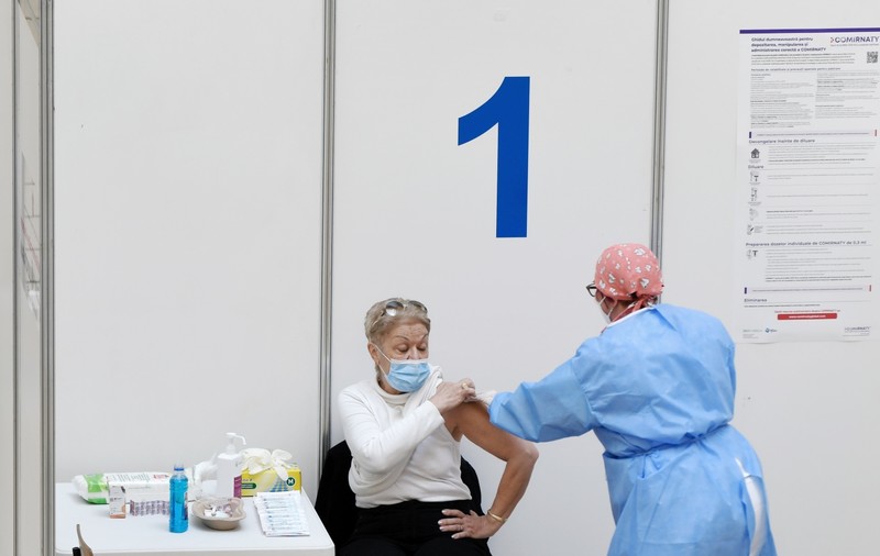 Peste 13.000 de persoane au fost vaccinate anti-COVID în ultimele 24 de ore