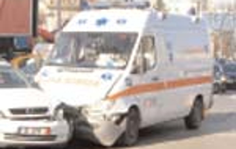 Raniti de o ambulanta