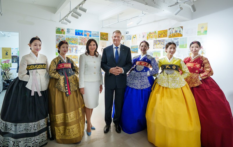 Mandatul Iohannis: nimicul după zece ani de voaiaj, voaiaj