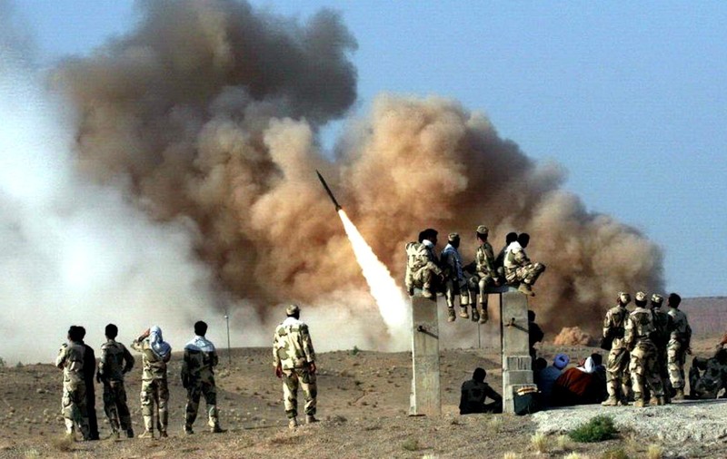 Pentagonul admite că 109 militari SUA au suferit traumatisme craniene în atacul iranian cu rachete