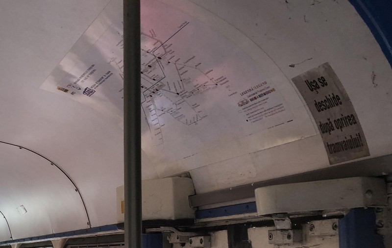 Păianjeni și pânze de păianjeni în tramvaiele din Timișoara. "Vom lua aspiratoare performante cu aer cald, pentru o igienizare mai bună"