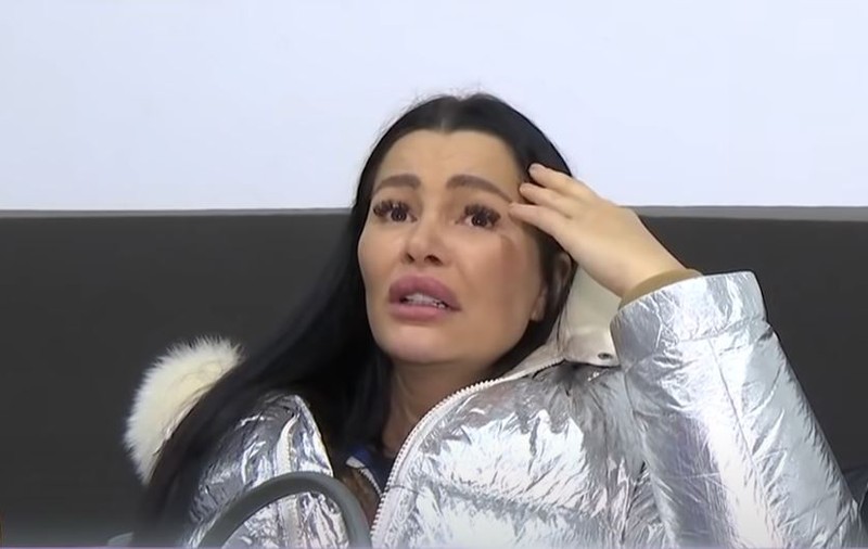 Brigitte Pastramă a cedat nervos, după ce a văzut că fiul ei a devastat apartamentul: „Și-a bătut joc de mine”