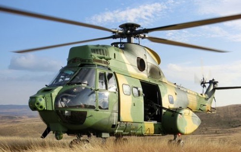 Un elicopter al Forțelor Aeriene Române a fost avariat în Mali, în timpul unei furtuni