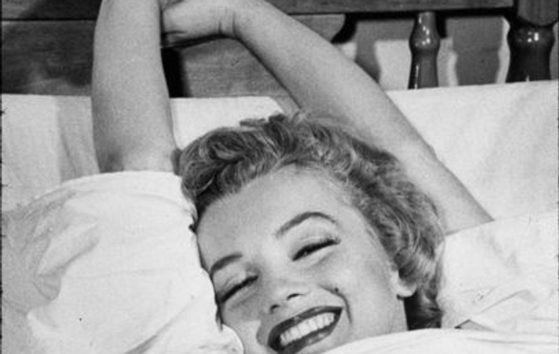 Ultimul cec semnat de Marilyn Monroe a fost scos la licitaţie. Vezi ce şi-a cumpărat vedeta!