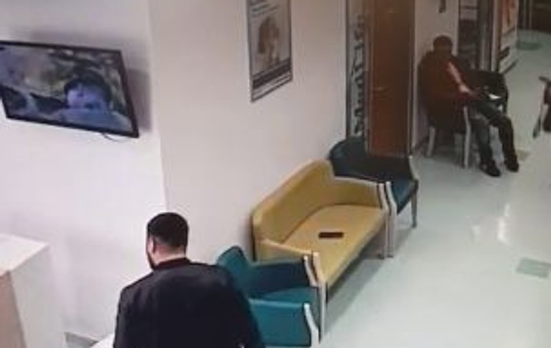 Medic ginecolog, bătut într-un spital din Galați | FOTO